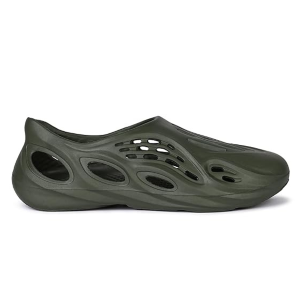 Men clog slipper